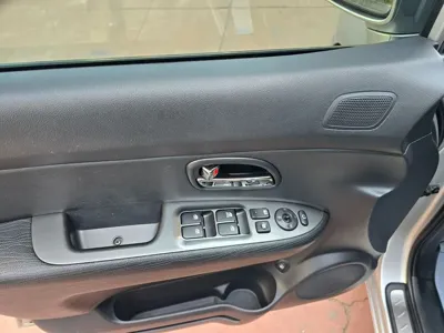 Kia Carens 2011, 178118 км, за 3900000 KRW - фото 13
