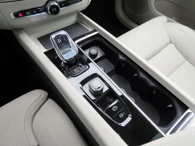 Volvo XC60 2026, 653 км, за 65000000 KRW - фото 9