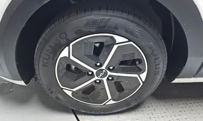 Kia Niro 2022, 21041 км, за 24990000 KRW - фото 5