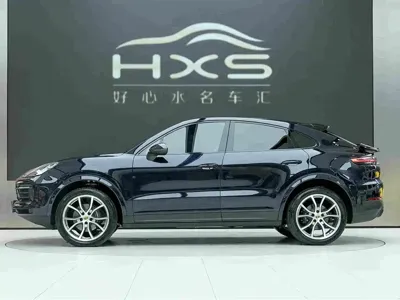 Porsche Cayenne 2023, 30000 км, за 608000 CNY