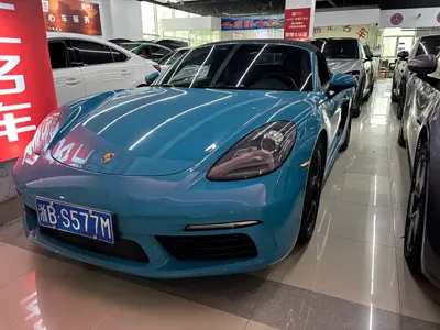 Porsche 718 · 2018 год