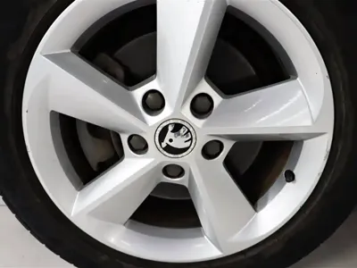 Skoda Octavia 2015, 132000 км, за 39800 CNY - фото 12