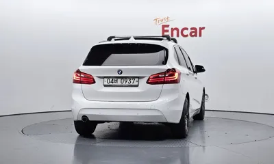 BMW 2-Series 2016, 92499 км, за 12800000 KRW