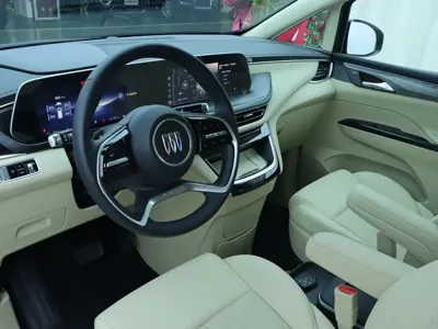 Buick GL8 Hybrid 2025, 28900 км, за 236800 CNY - фото 6