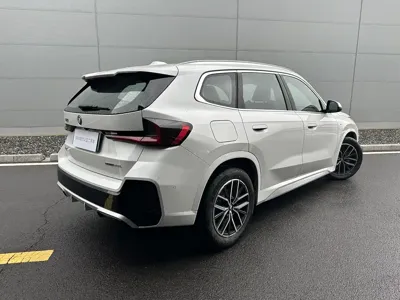 BMW iX1 2025, 33800 км, за 128800 CNY