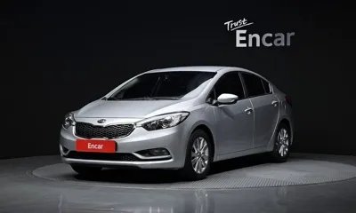 Kia K3 · 2015 год