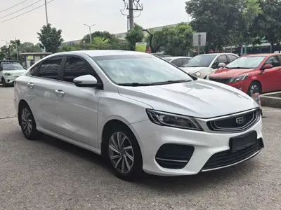 Geely Binrui 2018, 80000 км, за 31800 CNY