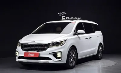 Kia Canival · 2019 год