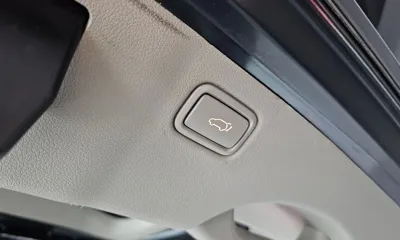 Kia Canival 2016, 159690 км, за 12900000 KRW - фото 18