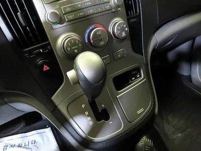 Hyundai Starex 2015, 210176 км, за 6800000 KRW - фото 12