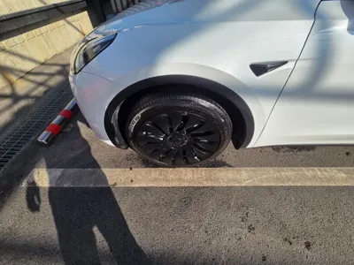 Tesla Model Y 2022, 90000 км, за 39300000 KRW