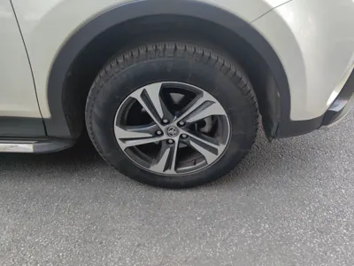 Toyota RAV4 2015, 91800 км, за 74902.16 CNY - фото 8