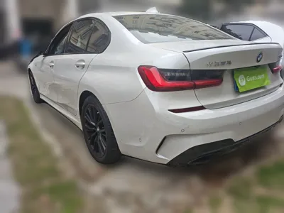 BMW 3 Series 2021, 83400 км, за 186590.64 CNY - фото 4