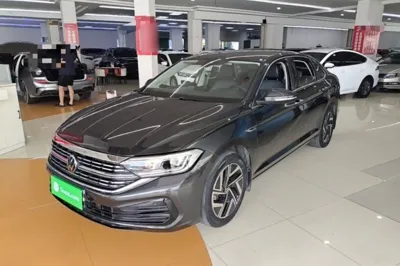 Volkswagen Sagitar · 2023 год