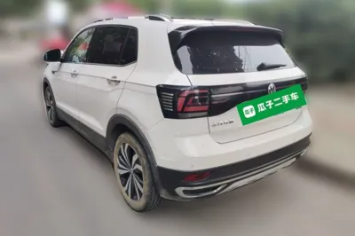 Volkswagen T-Cross 2019, 66100 км, за 62795.74 CNY