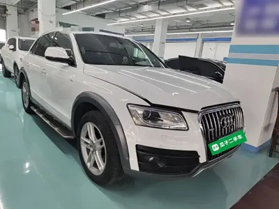 Audi Q5 2018, 170600 км, за 77300 CNY