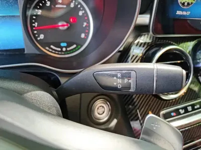 Mercedes-Benz C-Class 2019, 108000 км, за 96900 CNY - фото 14