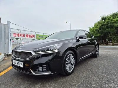 Kia K7 · 2018 год
