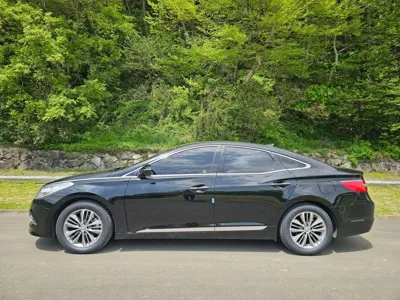 Hyundai Grandeur 2016, 15305 км, за 12500000 KRW - фото 2