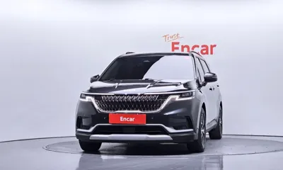 Kia Canival 2023, 15017 км, за 28250000 KRW