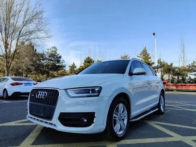Audi Q3 · 2015 год