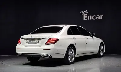Mercedes-Benz E-Class 2018, 50232 км, за 24990000 KRW - фото 2