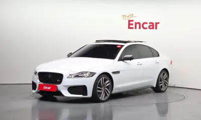 Jaguar XF · 2017 год