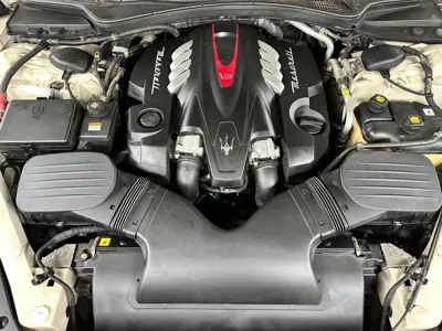 Maserati Quattroporte 2015, 57300 км, за 32000000 KRW - фото 6