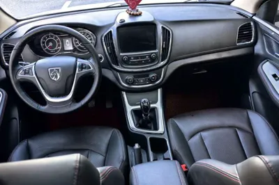 Baojun 560 2016, 62400 км, за 30443.84 CNY - фото 32