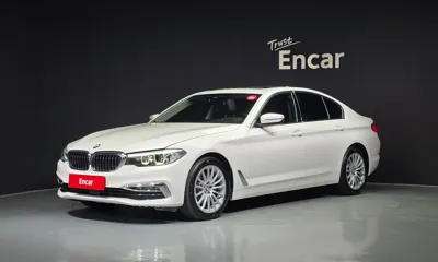 BMW 5-Series · 2019 год