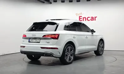 Audi Q5 2023, 5878 км, за 61500000 KRW