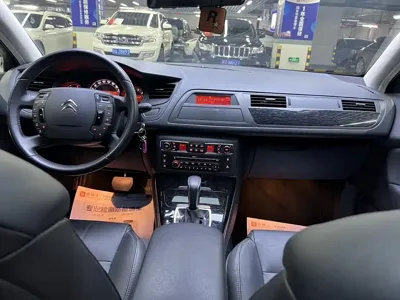 Citroen C5 2014, 112000 км, за 17800 CNY - фото 9