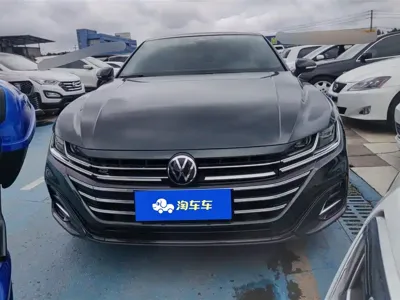 Volkswagen CC 2022, 95200 км, за 108000 CNY
