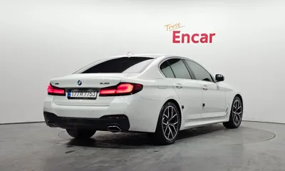 BMW 5-Series 2022, 51760 км, за 45990000 KRW
