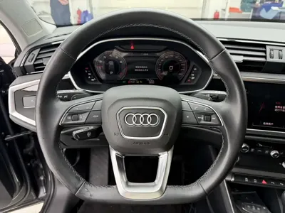 Audi Q3 2023, 34000 км, за 202800 CNY - фото 11