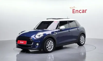 MINI Cooper · 2017 год