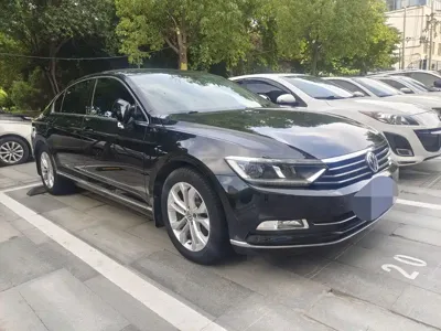Volkswagen Magotan 2019, 80000 км, за 69900 CNY
