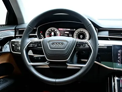 Audi A8 2025, 7500 км, за 569000 CNY - фото 19