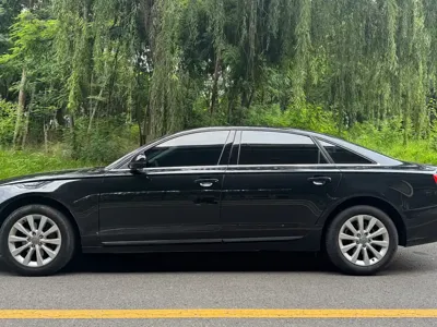 Audi A6L 2015, 116000 км, за 66800 CNY