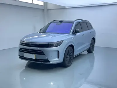 AITO 问界 AITO M7 2024, 28500 км, за 178800 CNY