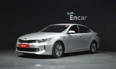 Kia K5 · 2017 год