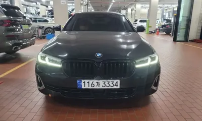 BMW 5-Series 2023, 20825 км, за 38000000 KRW