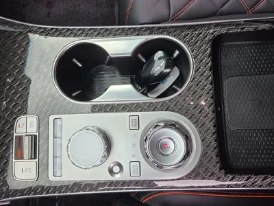 Genesis GV70 2025, 13000 км, за 59990000 KRW - фото 9