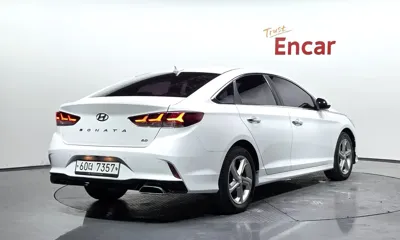 Hyundai Sonata 2018, 61247 км, за 13900000 KRW