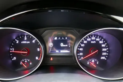 Kia Canival 2015, 305698 км, за 5500000 KRW - фото 13