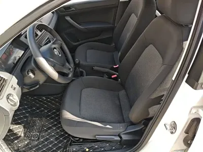 Volkswagen Santana 2019, 87500 км, за 31300 CNY - фото 15