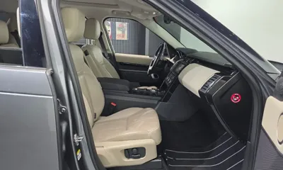 Land Rover Discovery 2018, 125626 км, за 99990000 KRW - фото 11