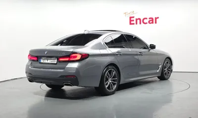 BMW 5-Series 2023, 51343 км, за 38000000 KRW