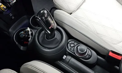 MINI Cooper 2023, 24662 км, за 27990000 KRW - фото 9