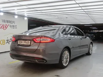Ford Fusion 2014, 96422 км, за 4900000 KRW
